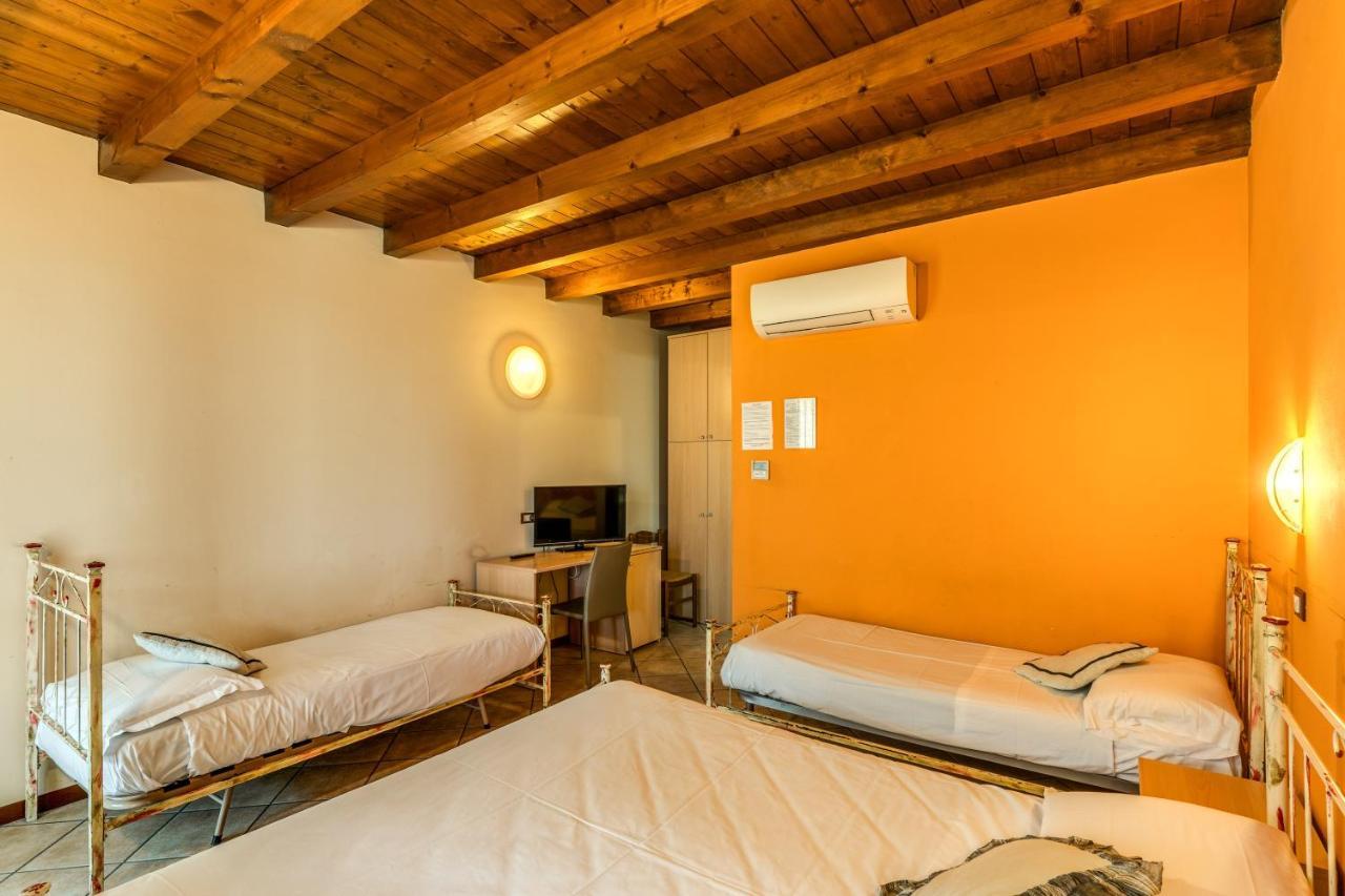 Agriturismo Pozzo Fiorito 카스티리오네델레스티비에레 외부 사진