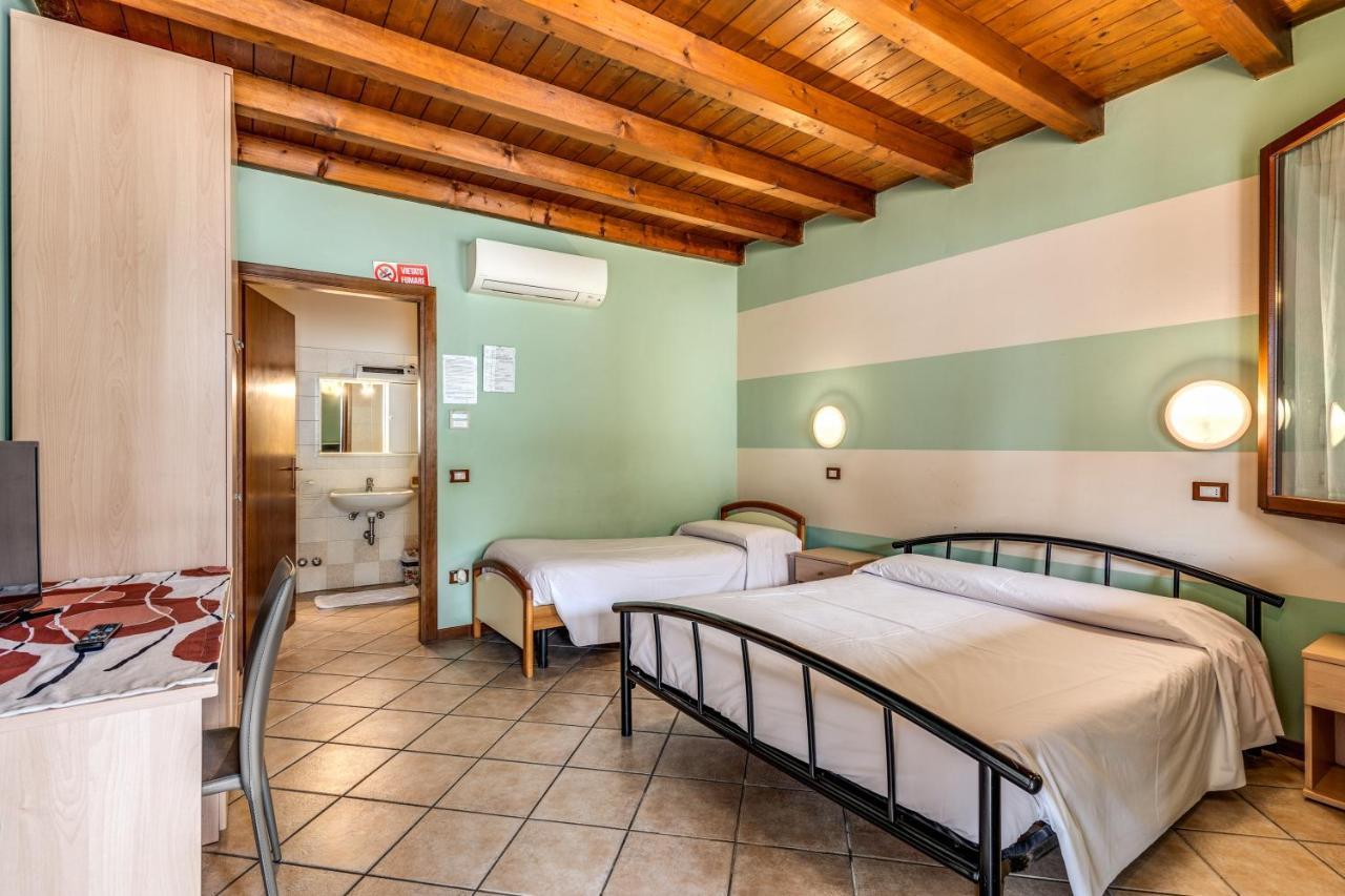 Agriturismo Pozzo Fiorito 카스티리오네델레스티비에레 외부 사진