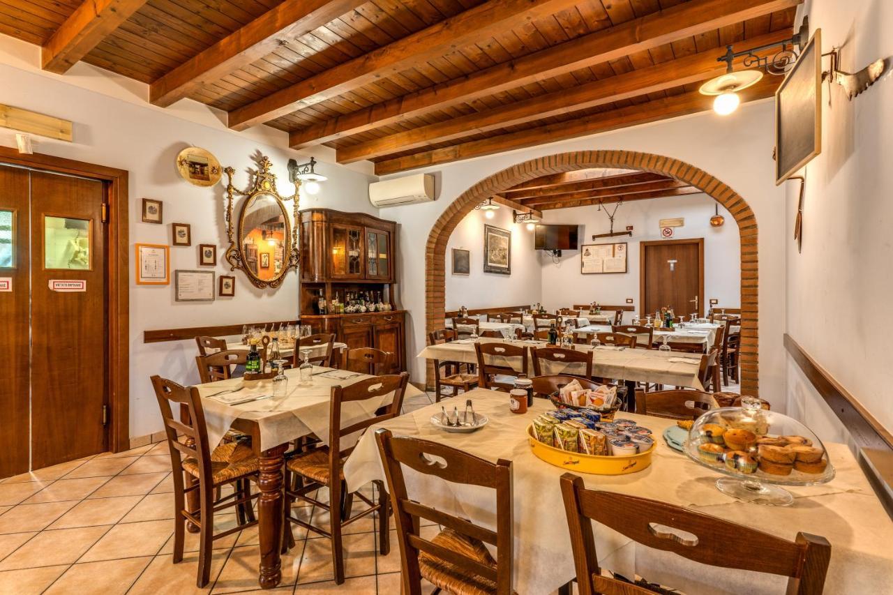 Agriturismo Pozzo Fiorito 카스티리오네델레스티비에레 외부 사진