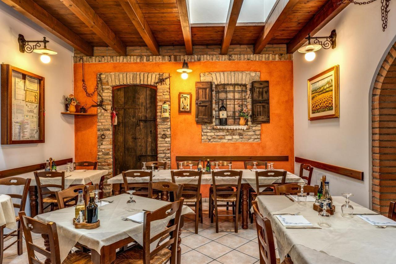 Agriturismo Pozzo Fiorito 카스티리오네델레스티비에레 외부 사진