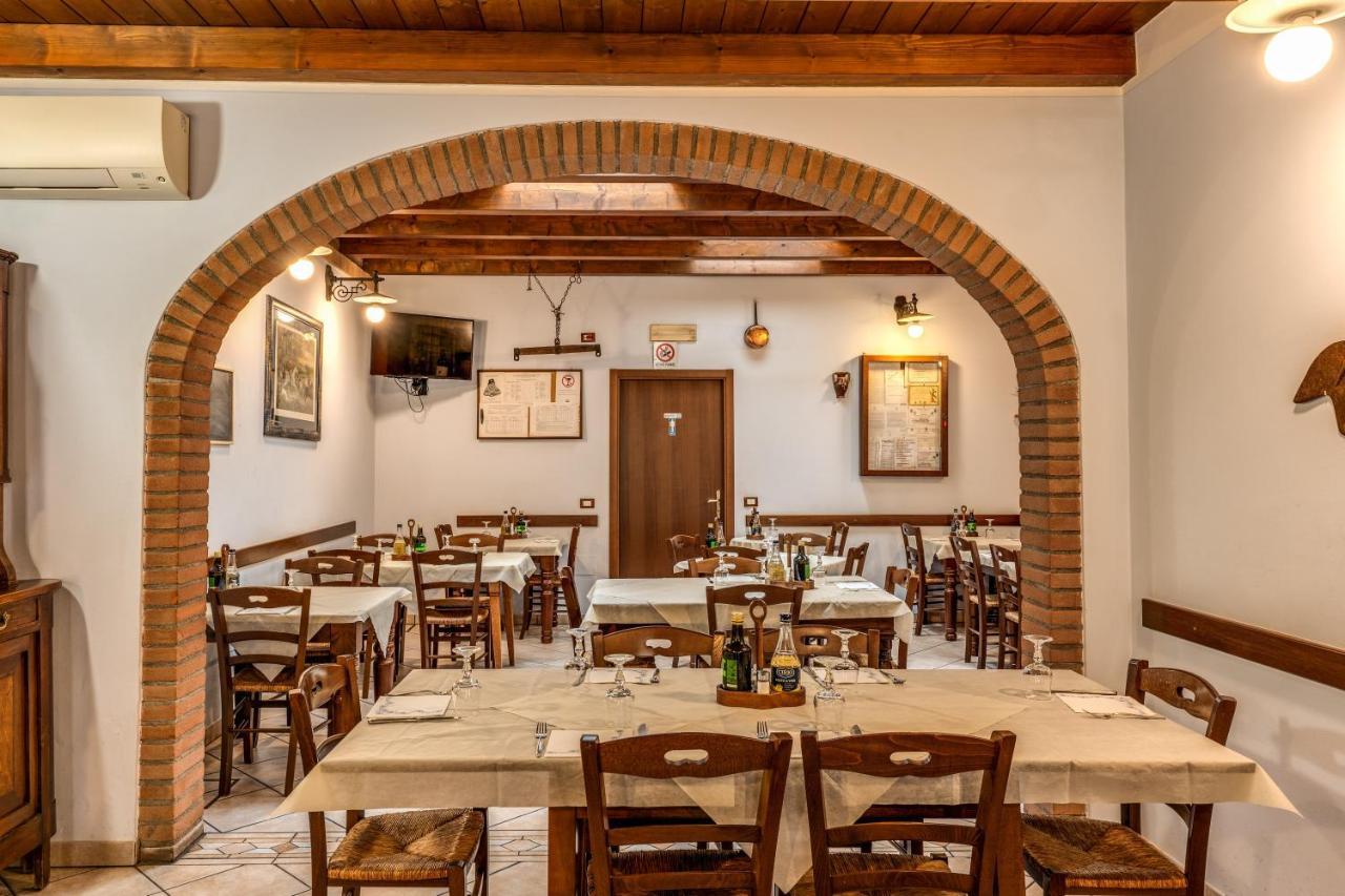 Agriturismo Pozzo Fiorito 카스티리오네델레스티비에레 외부 사진