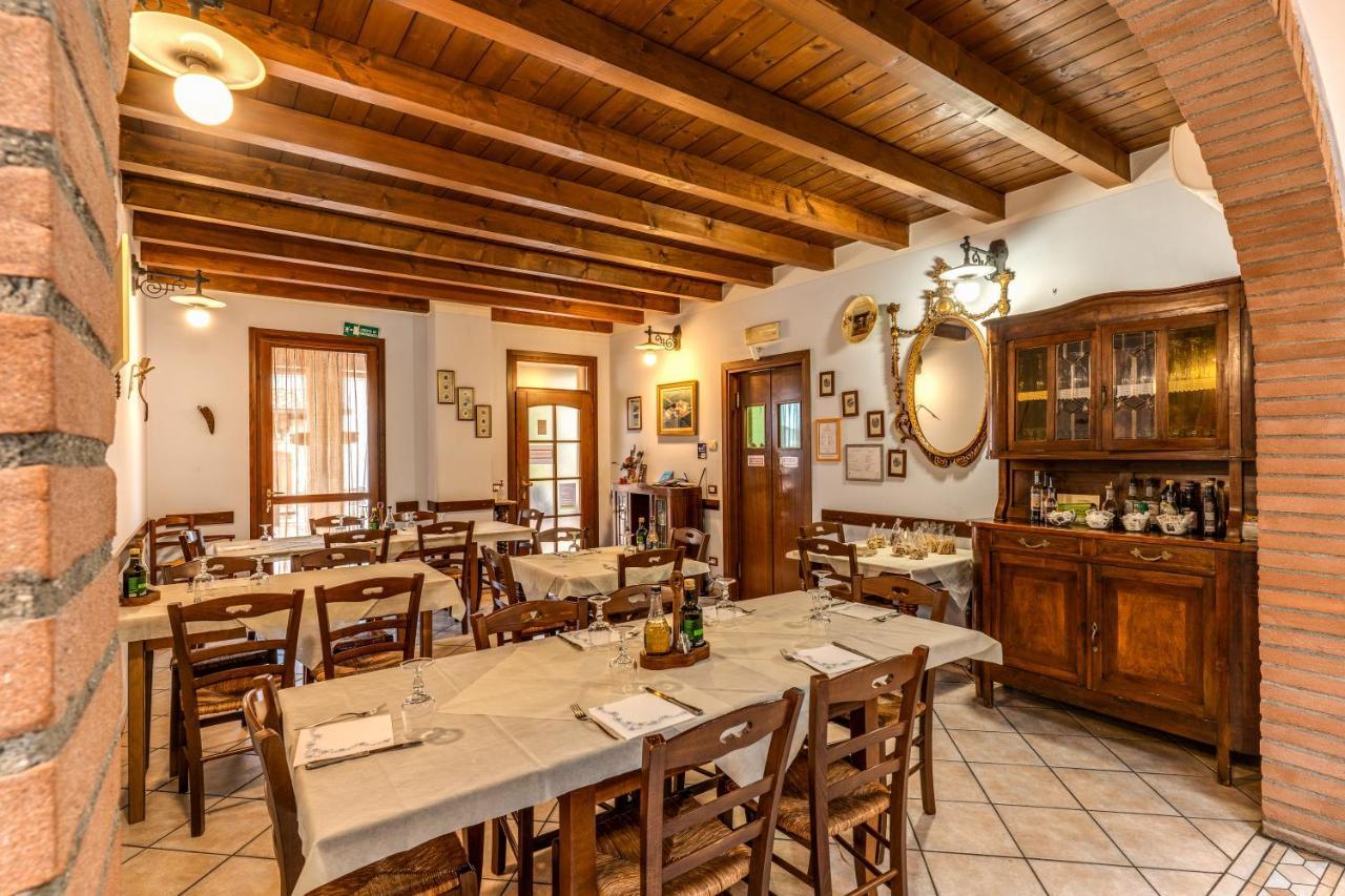 Agriturismo Pozzo Fiorito 카스티리오네델레스티비에레 외부 사진