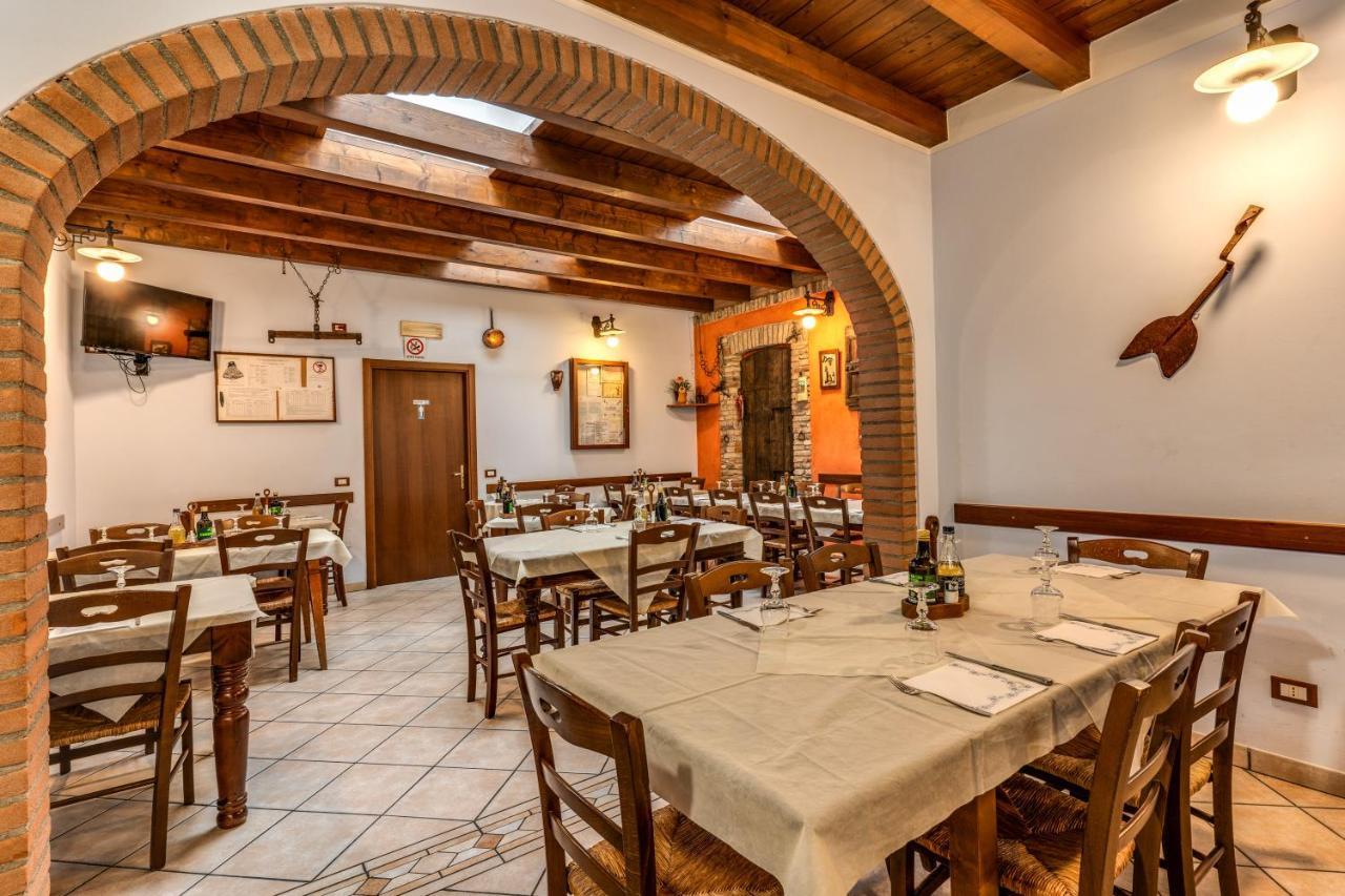 Agriturismo Pozzo Fiorito 카스티리오네델레스티비에레 외부 사진