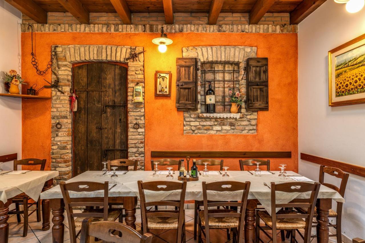 Agriturismo Pozzo Fiorito 카스티리오네델레스티비에레 외부 사진