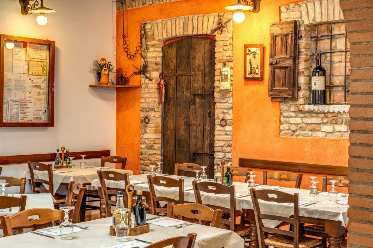 Agriturismo Pozzo Fiorito 카스티리오네델레스티비에레 외부 사진
