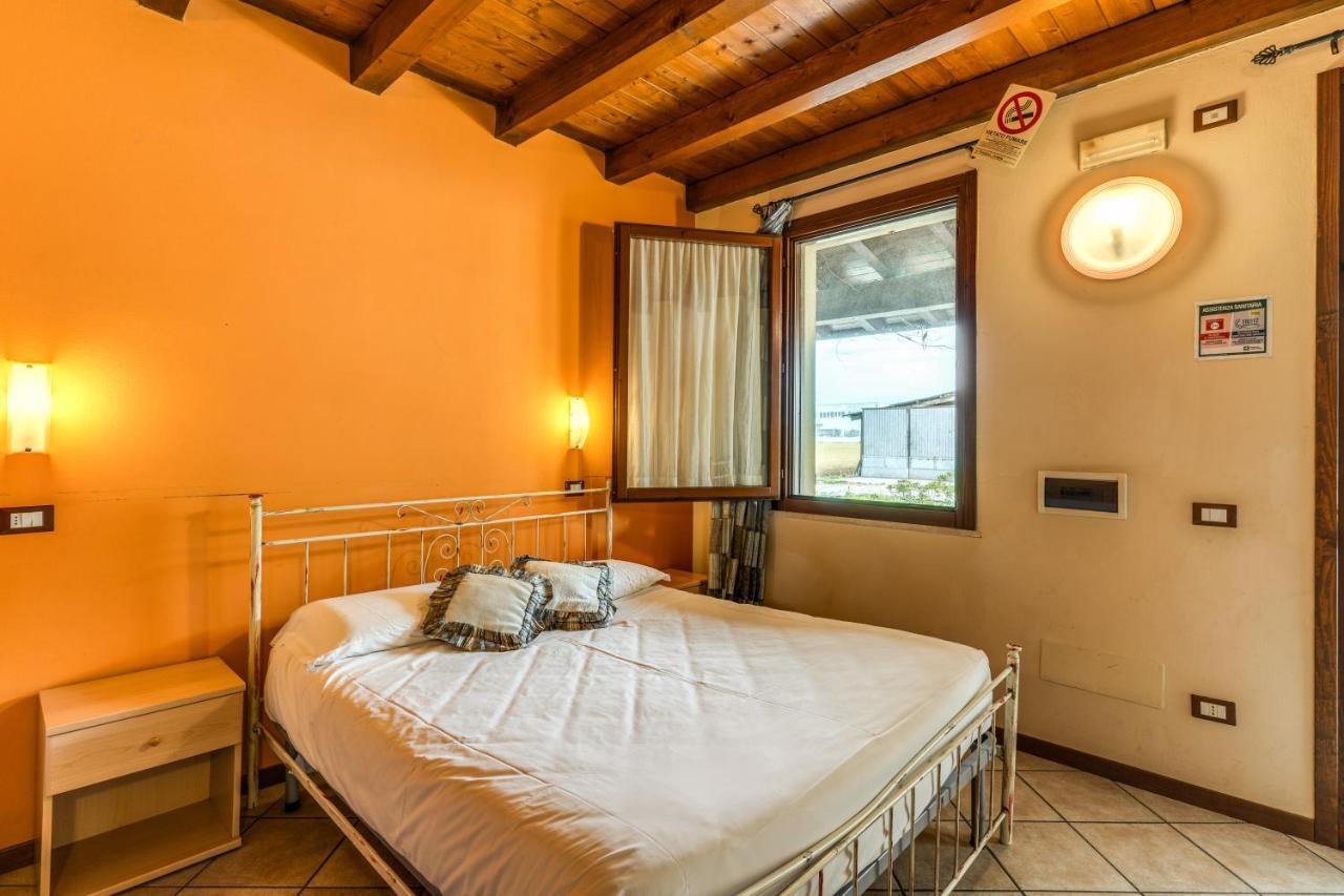 Agriturismo Pozzo Fiorito 카스티리오네델레스티비에레 외부 사진