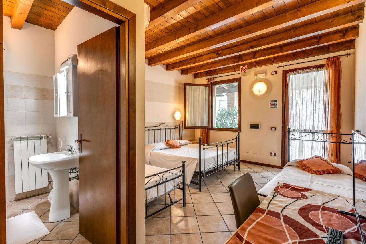 Agriturismo Pozzo Fiorito 카스티리오네델레스티비에레 외부 사진